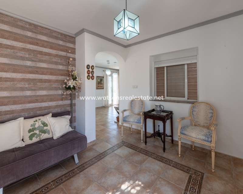 Revente - Maison Individuelle - Urb. La Marina