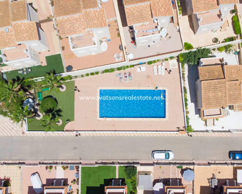Revente - Maison Individuelle - Urb. La Marina