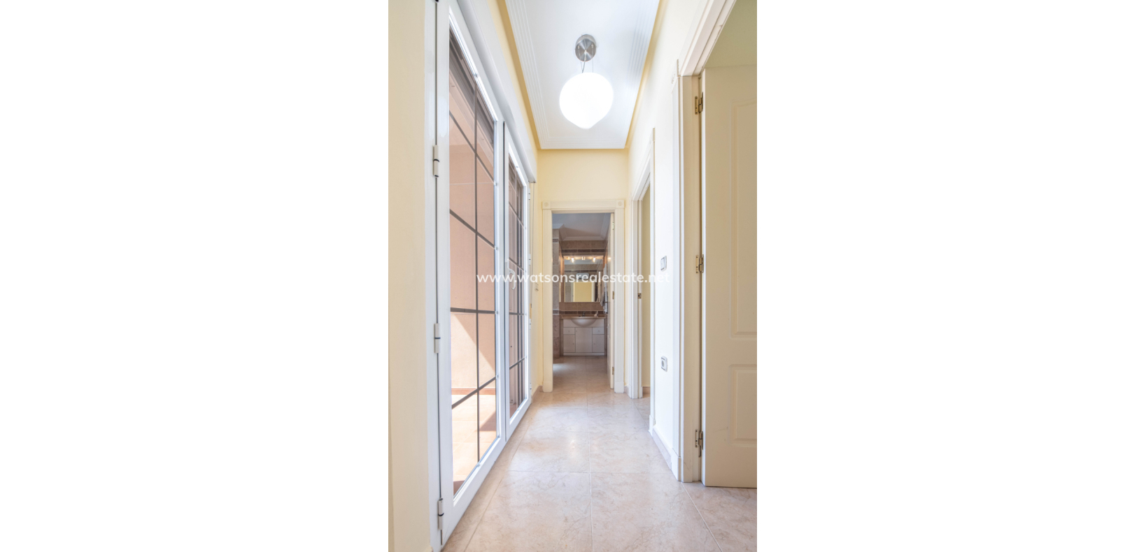 Revente - Maison Individuelle - Urb. La Marina
