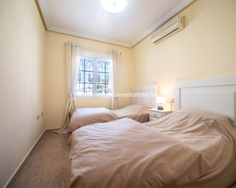 Revente - Maison Individuelle - Urb. La Marina