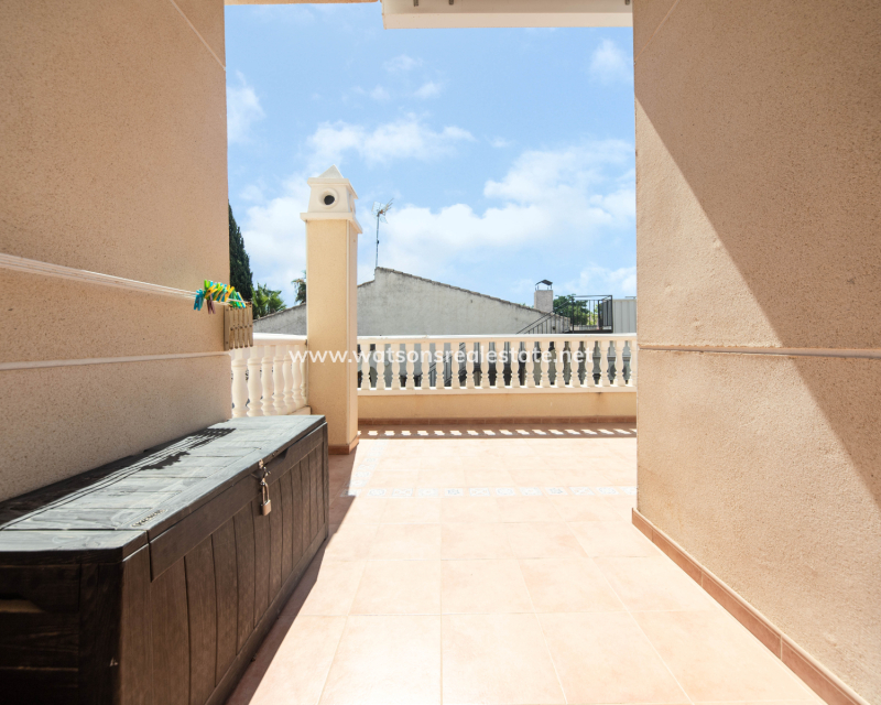 Revente - Maison Individuelle - Urb. La Marina