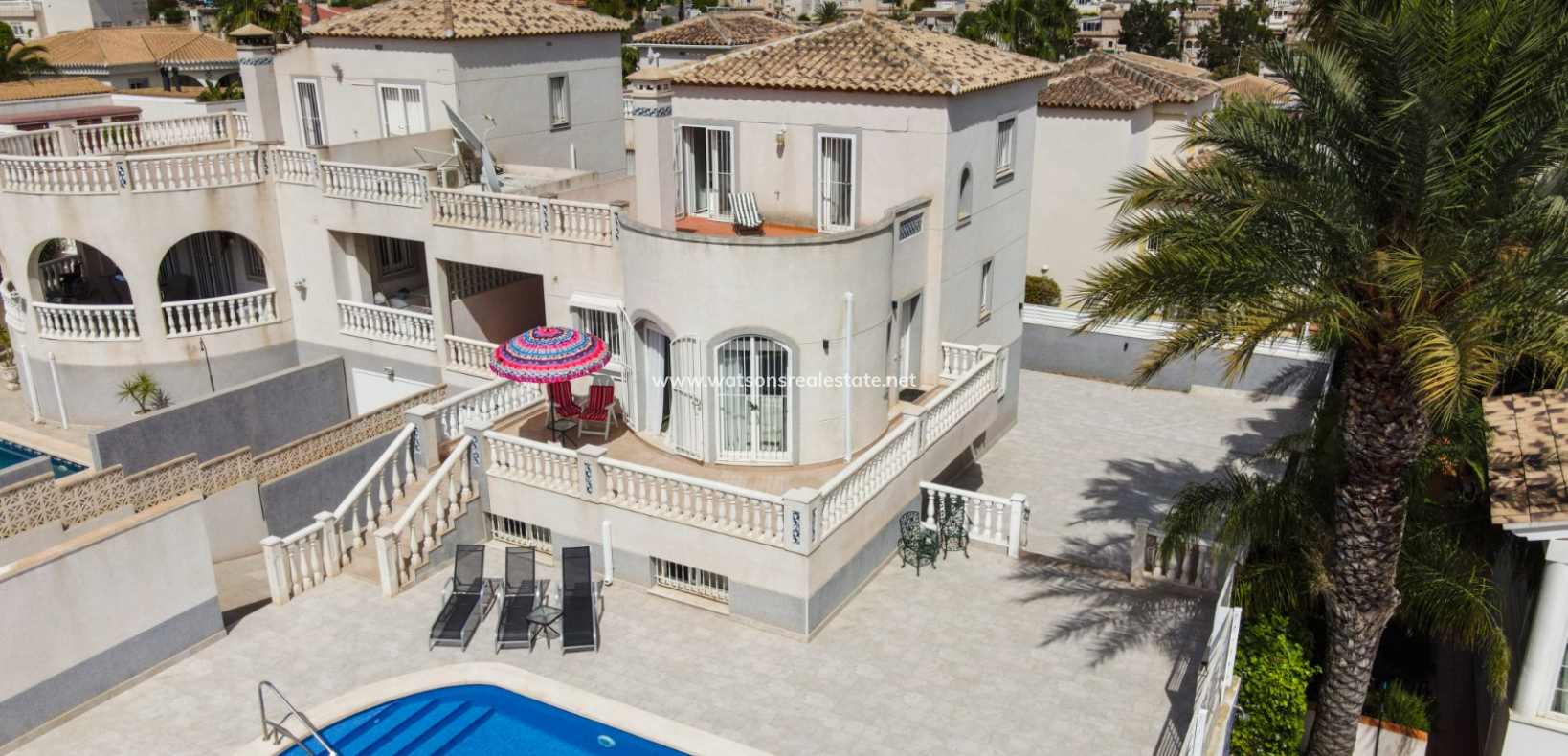 Revente - Maison Individuelle - Urb. La Marina
