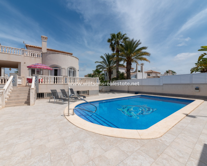 Revente - Maison Individuelle - Urb. La Marina