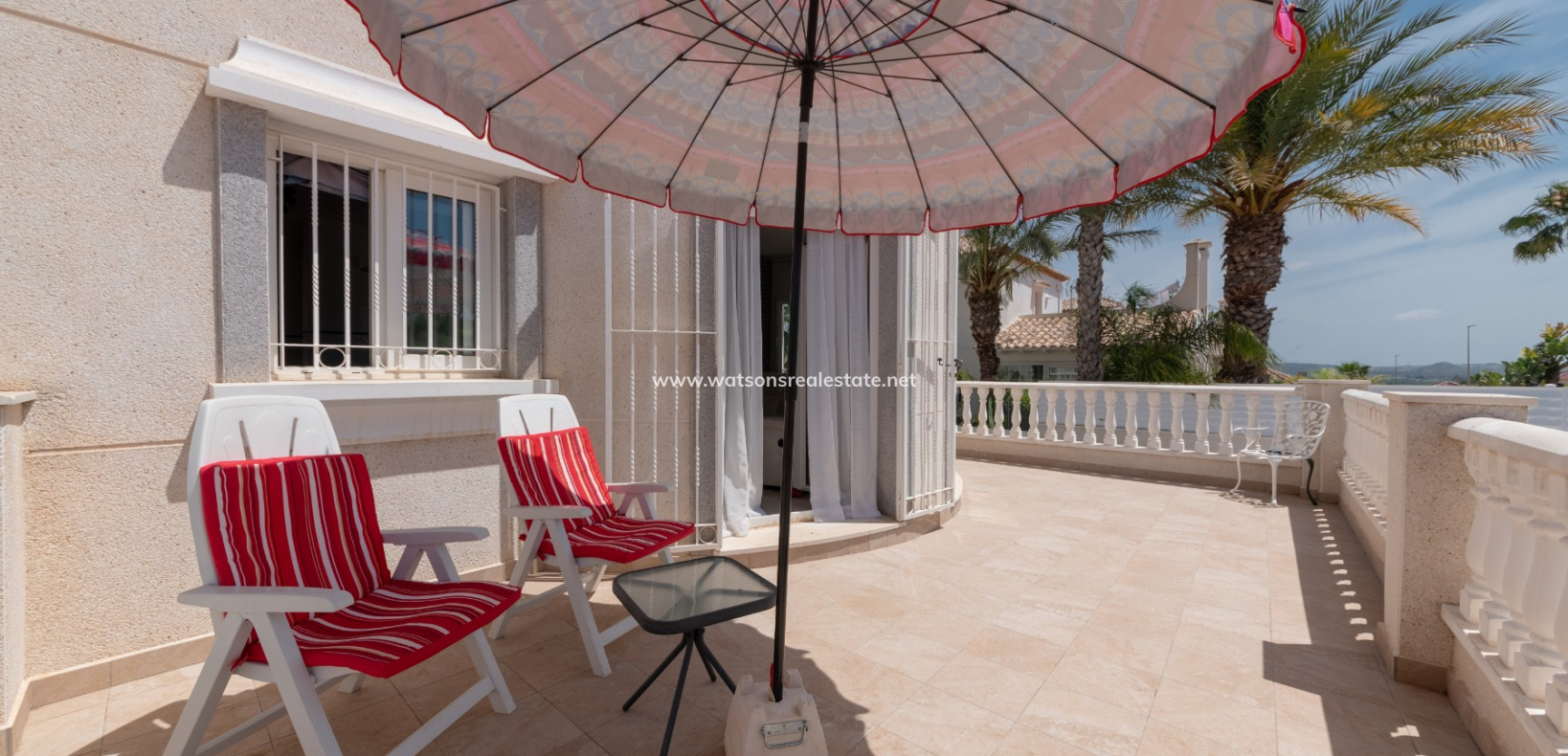 Revente - Maison Individuelle - Urb. La Marina