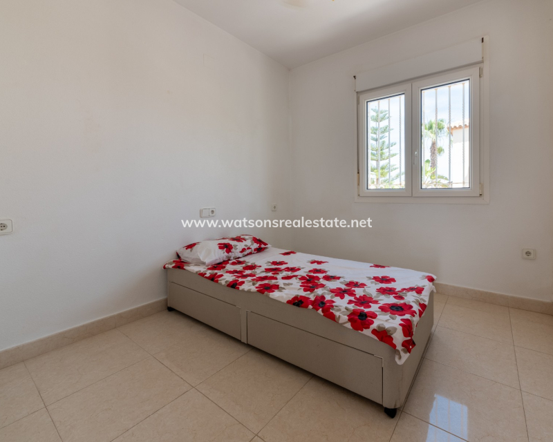 Revente - Maison Individuelle - Urb. La Marina