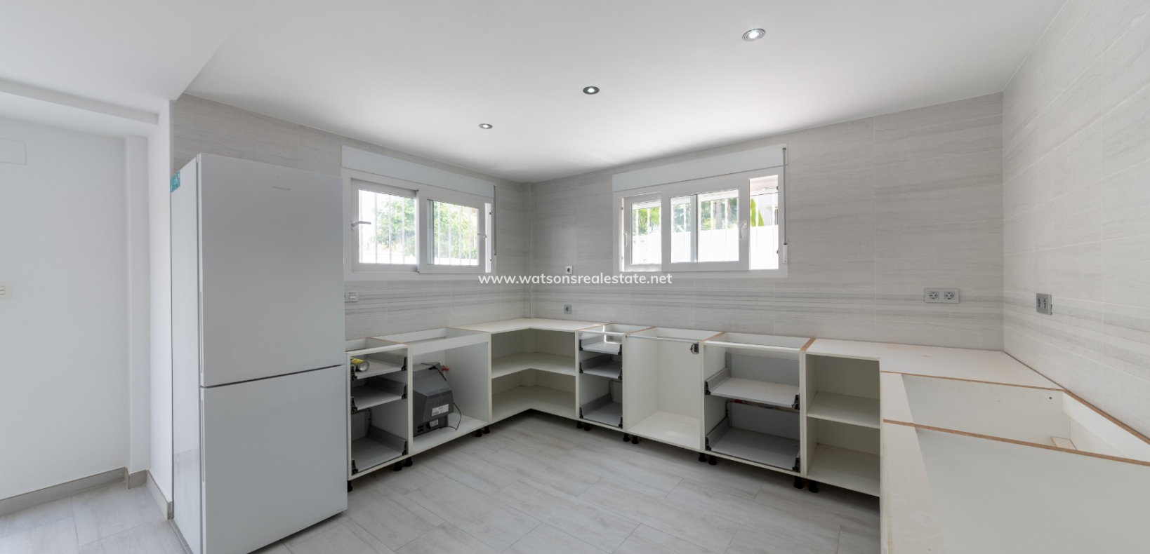 Revente - Maison Individuelle - Urb. La Marina