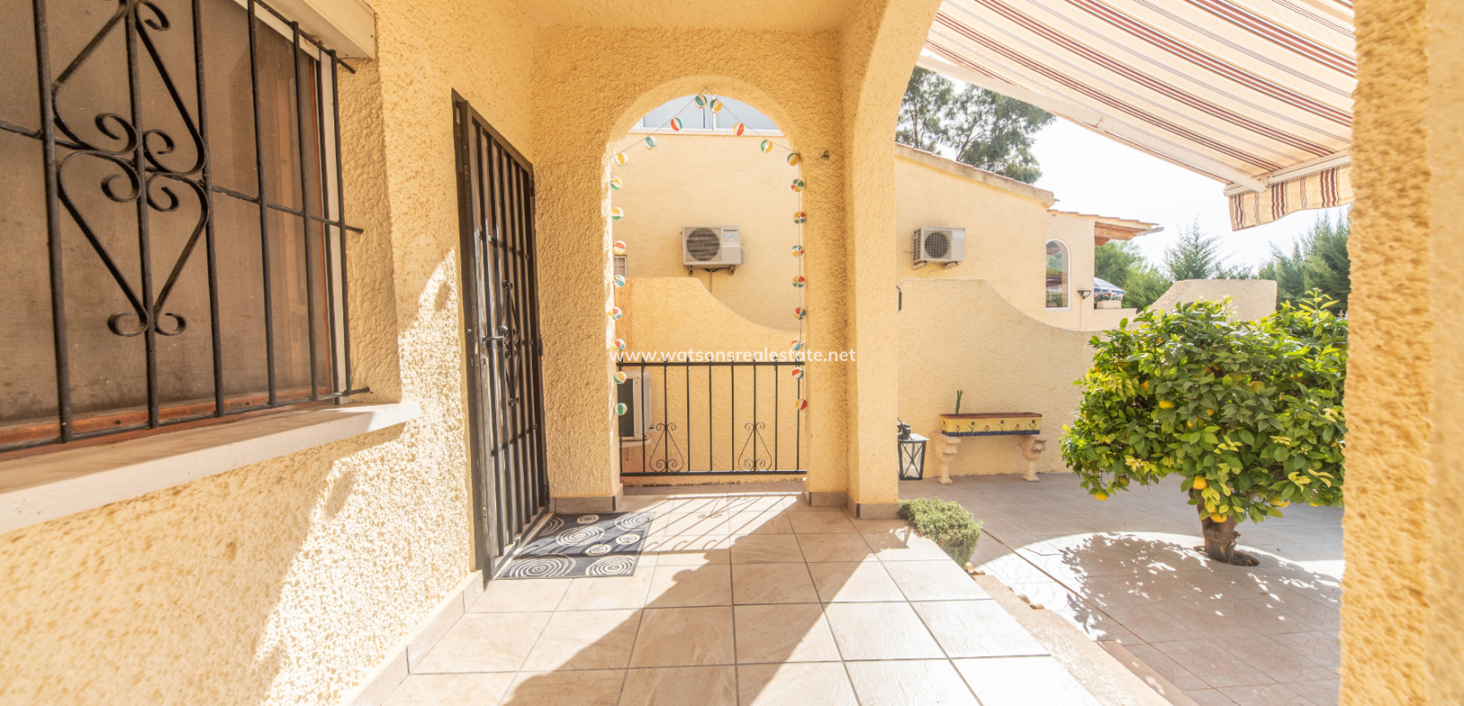 Revente - Maison Individuelle - Urb. La Marina