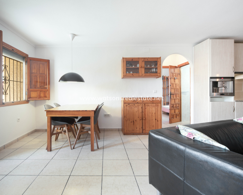 Revente - Maison Individuelle - Urb. La Marina