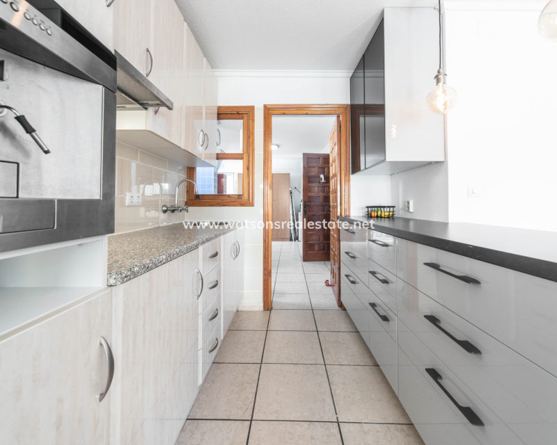 Revente - Maison Individuelle - Urb. La Marina