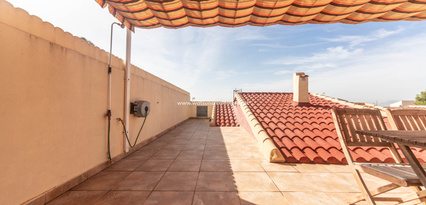 Revente - Maison Individuelle - Urb. La Marina