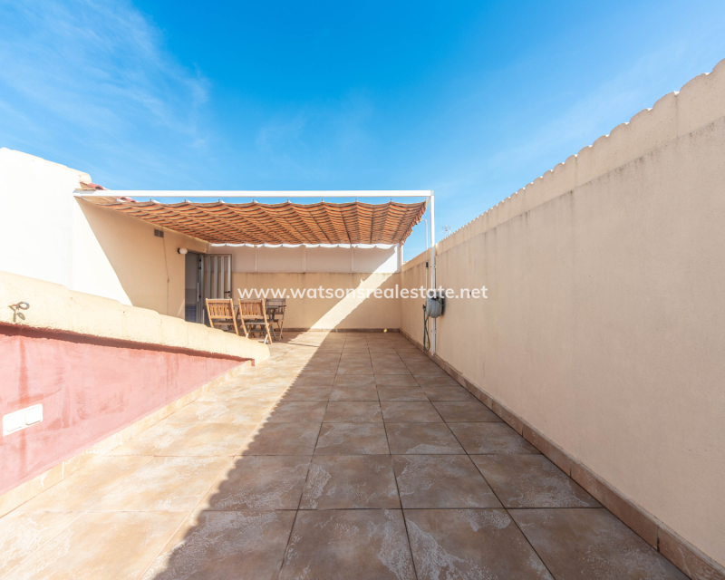 Revente - Maison Individuelle - Urb. La Marina