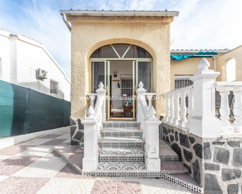 Revente - Maison Individuelle - Urb. La Marina