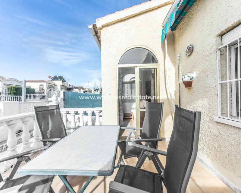 Revente - Maison Individuelle - Urb. La Marina