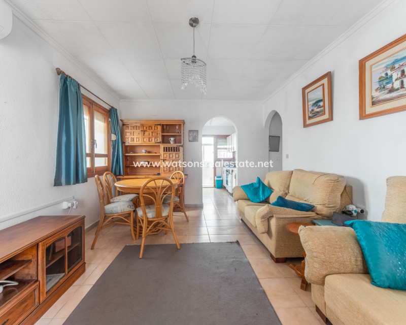 Revente - Maison Individuelle - Urb. La Marina