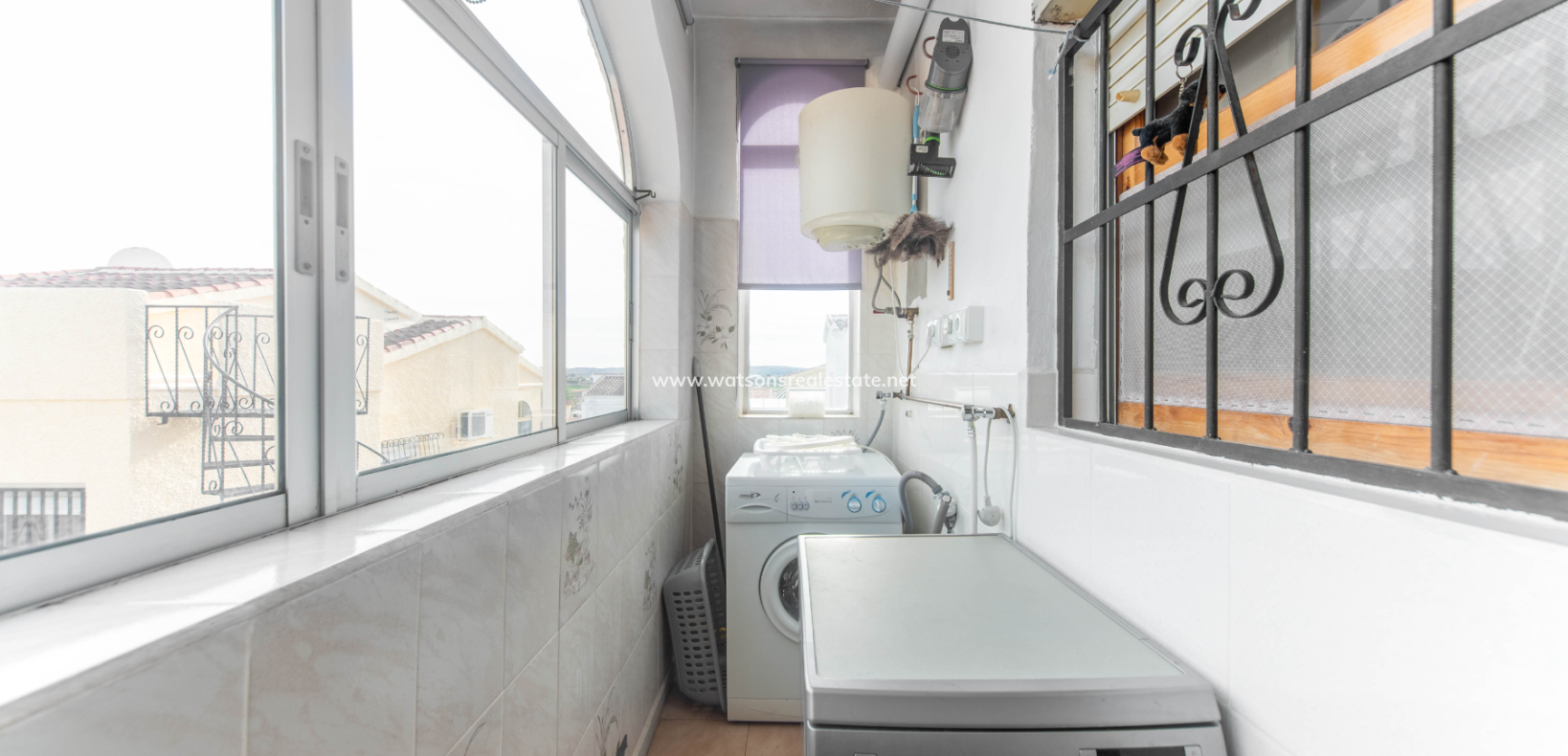 Revente - Maison Individuelle - Urb. La Marina