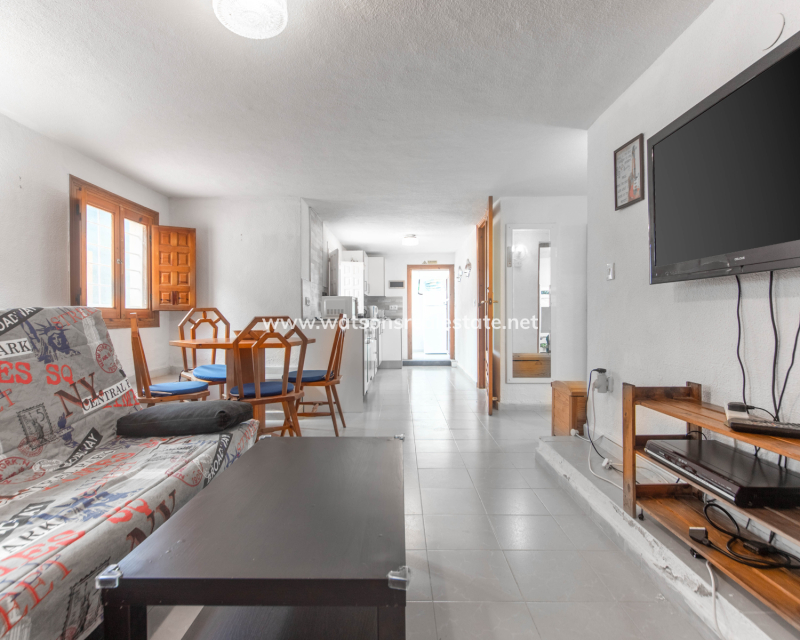 Revente - Maison Individuelle - Urb. La Marina
