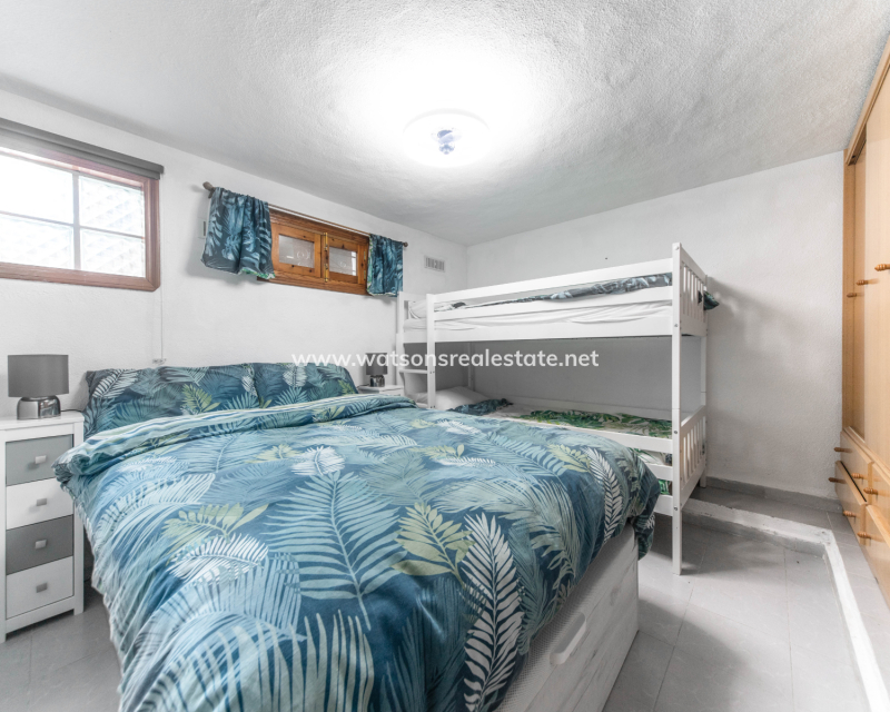 Revente - Maison Individuelle - Urb. La Marina