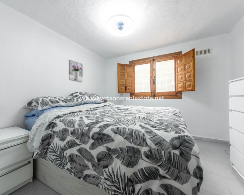 Revente - Maison Individuelle - Urb. La Marina