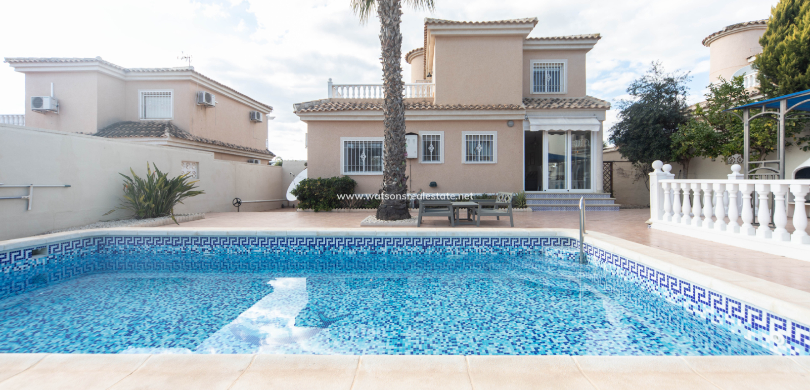 Revente - Maison Individuelle - Urb. La Marina