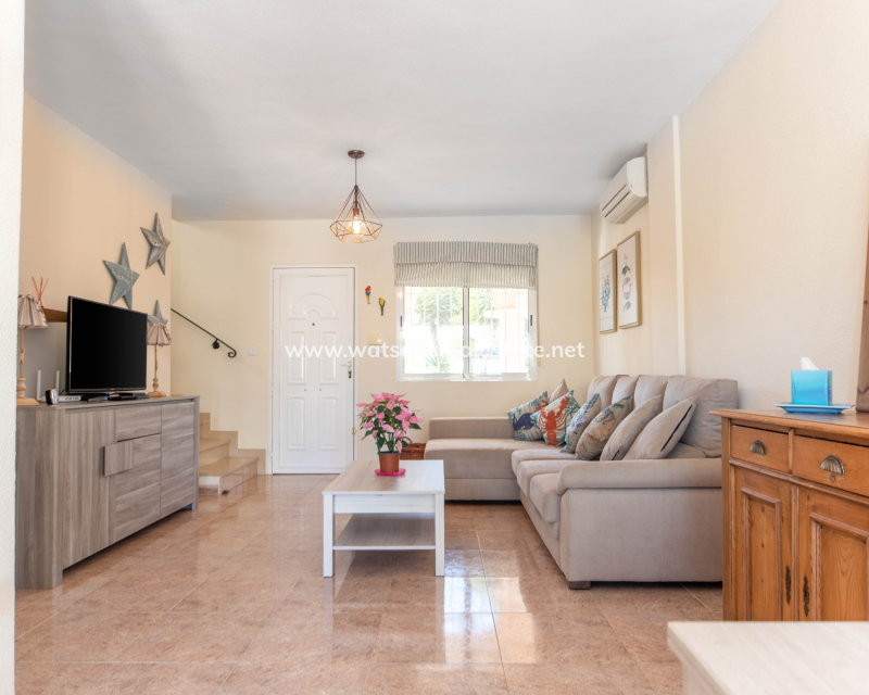 Revente - Maison Individuelle - Urb. La Marina