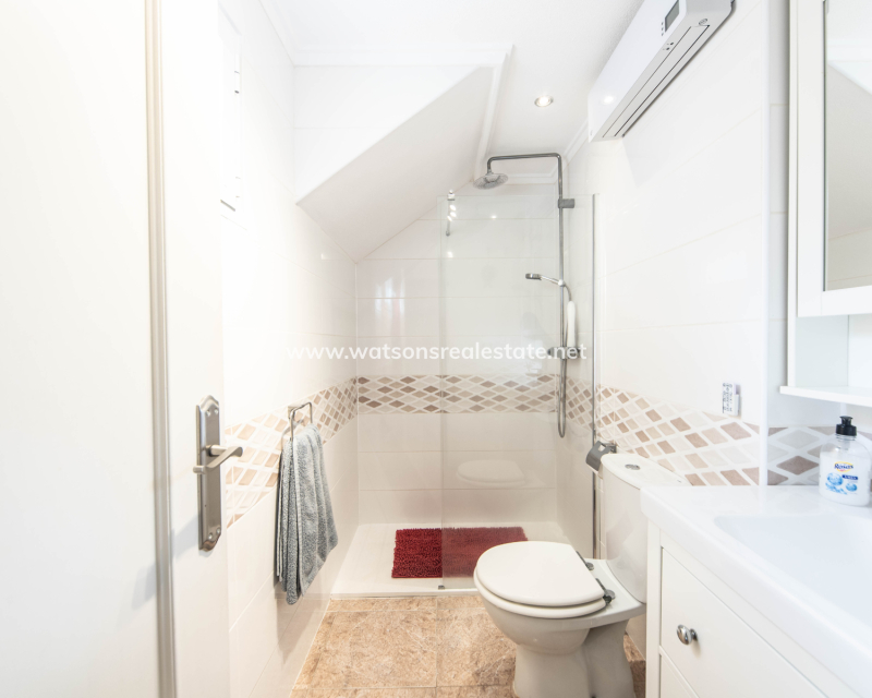 Revente - Maison Individuelle - Urb. La Marina