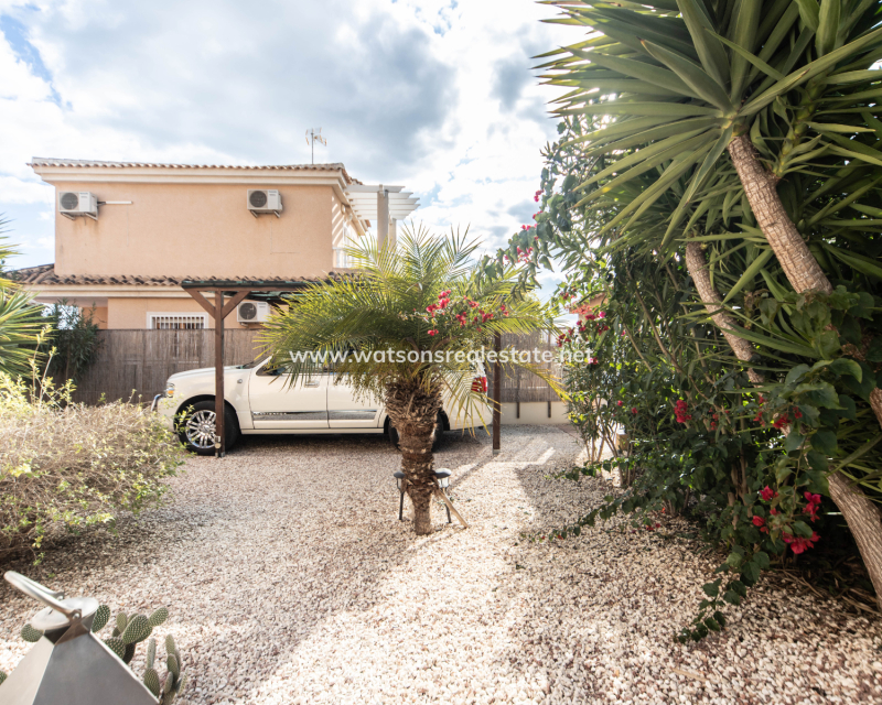 Revente - Maison Individuelle - Urb. La Marina