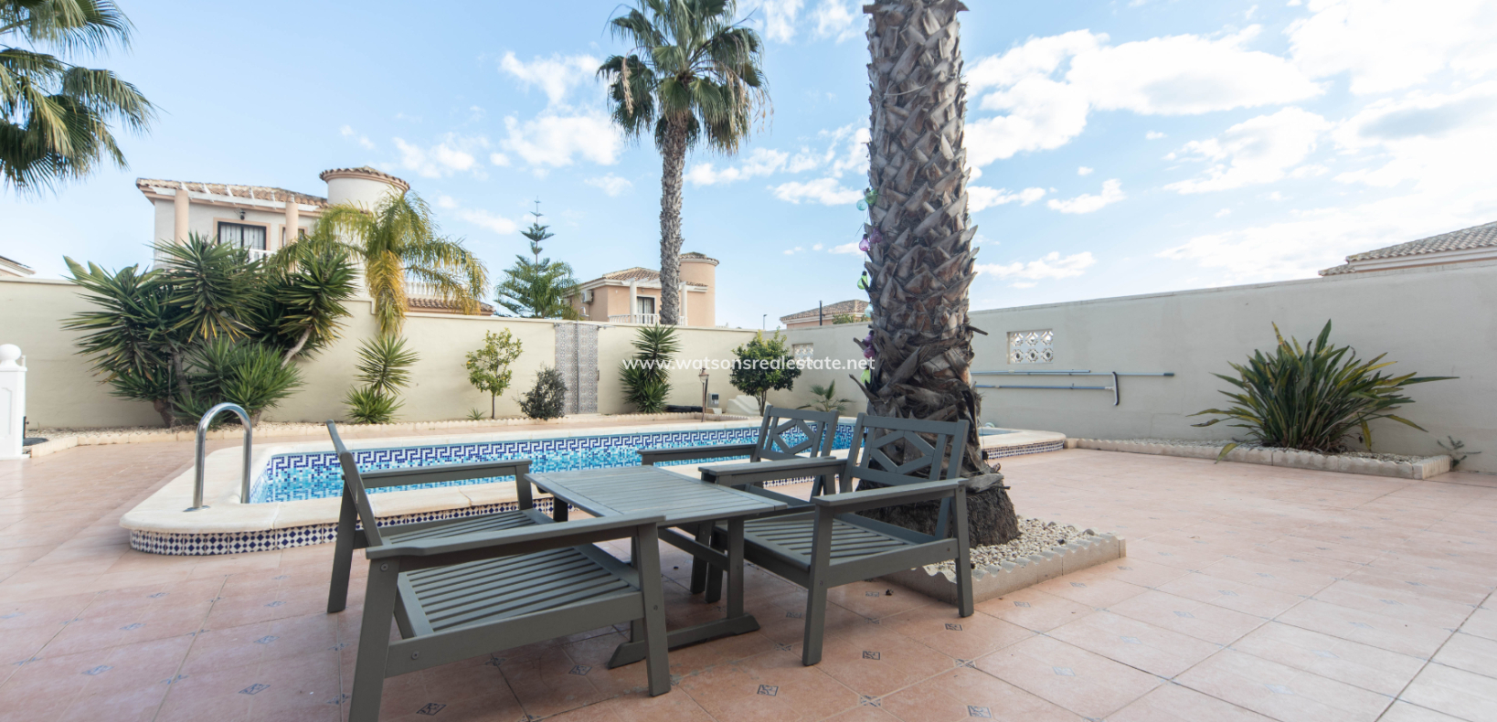 Revente - Maison Individuelle - Urb. La Marina