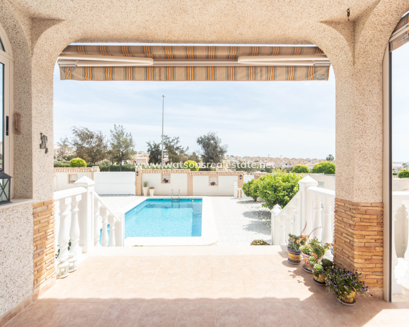 Revente - Maison Individuelle - Urb. La Marina