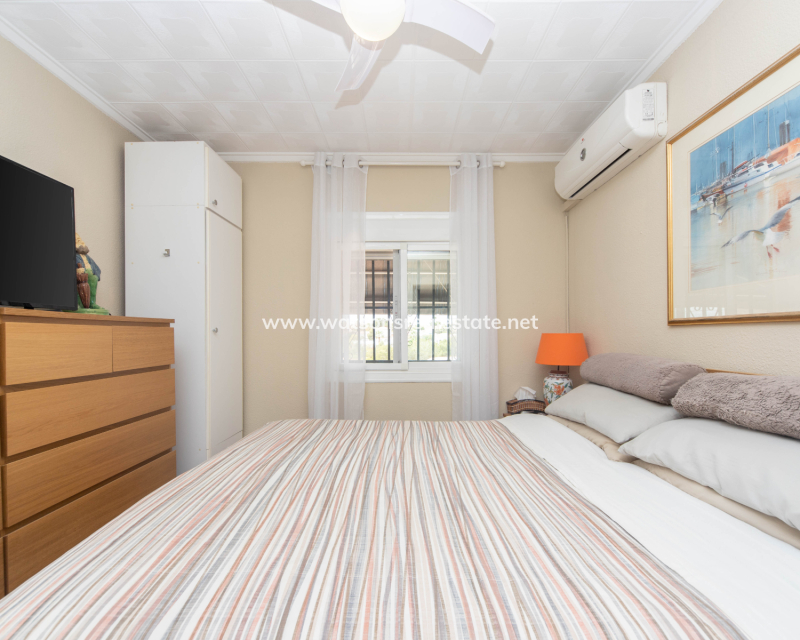 Revente - Maison Individuelle - Urb. La Marina