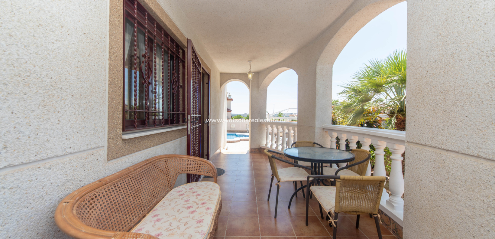 Revente - Maison Individuelle - Urb. La Marina