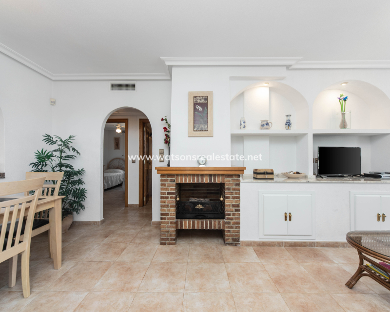 Revente - Maison Individuelle - Urb. La Marina