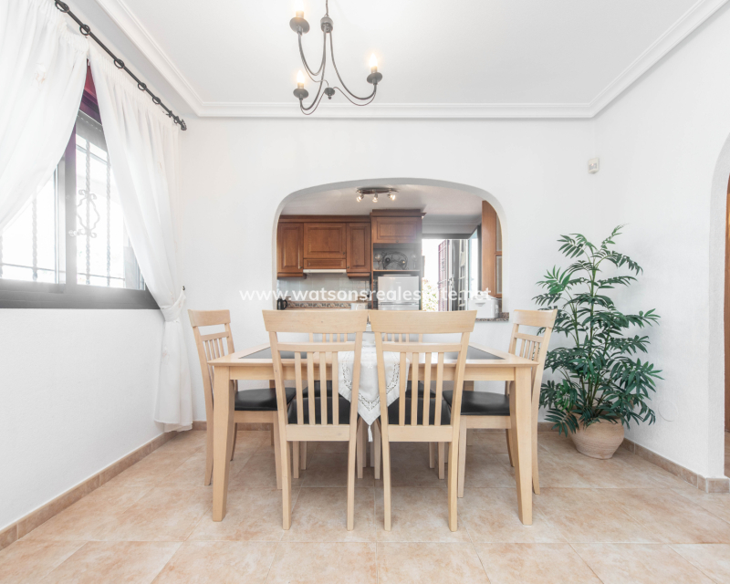 Revente - Maison Individuelle - Urb. La Marina