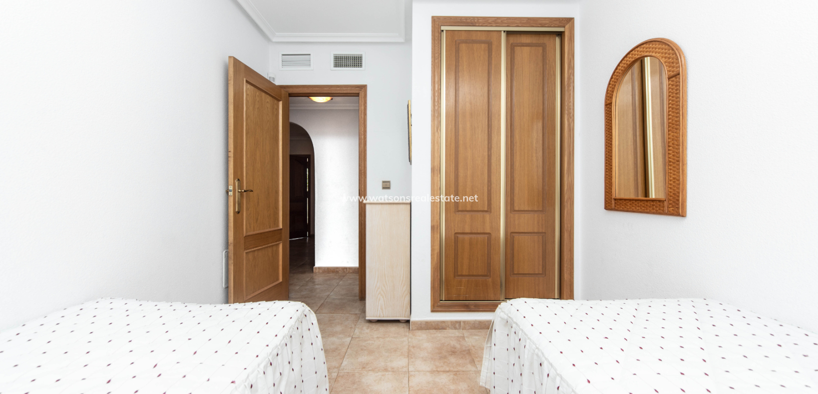 Revente - Maison Individuelle - Urb. La Marina