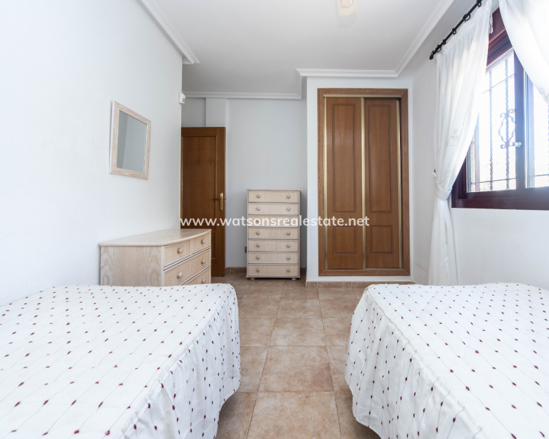 Revente - Maison Individuelle - Urb. La Marina