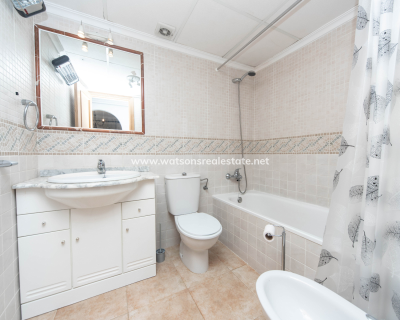 Revente - Maison Individuelle - Urb. La Marina