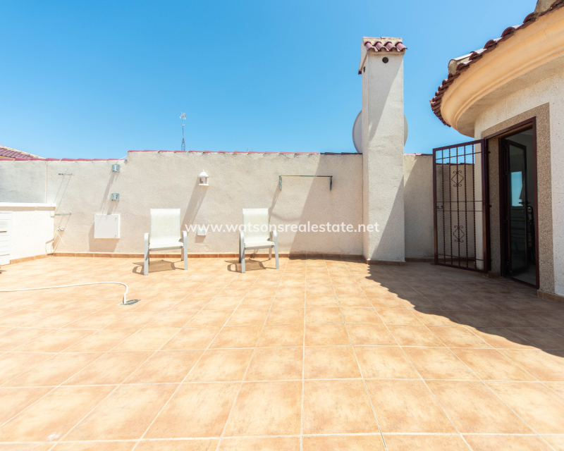 Revente - Maison Individuelle - Urb. La Marina