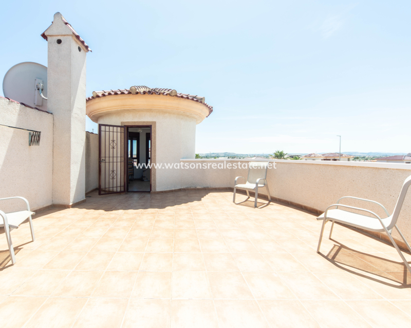 Revente - Maison Individuelle - Urb. La Marina