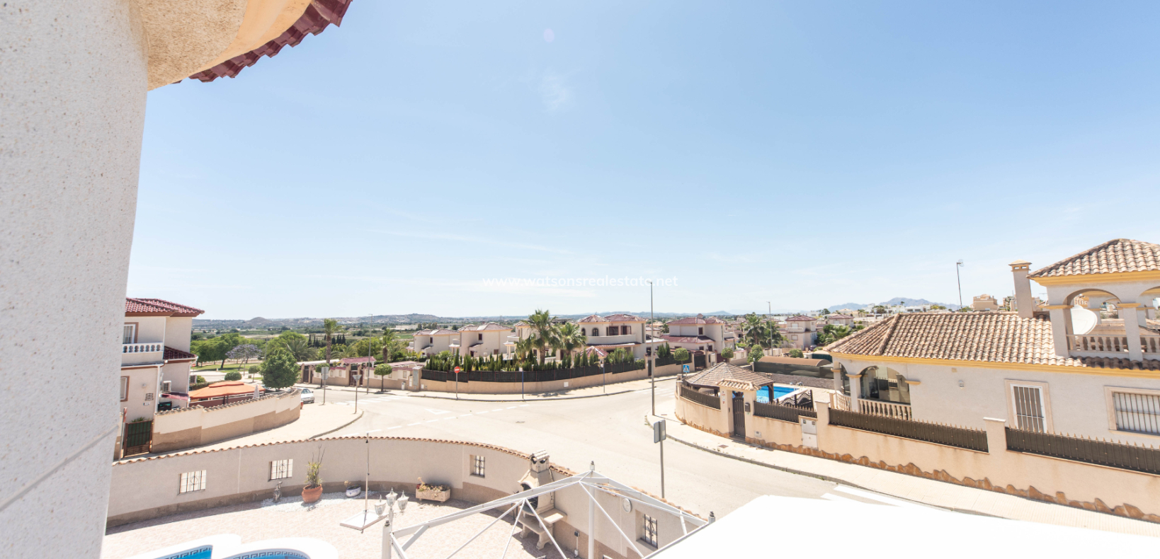 Revente - Maison Individuelle - Urb. La Marina