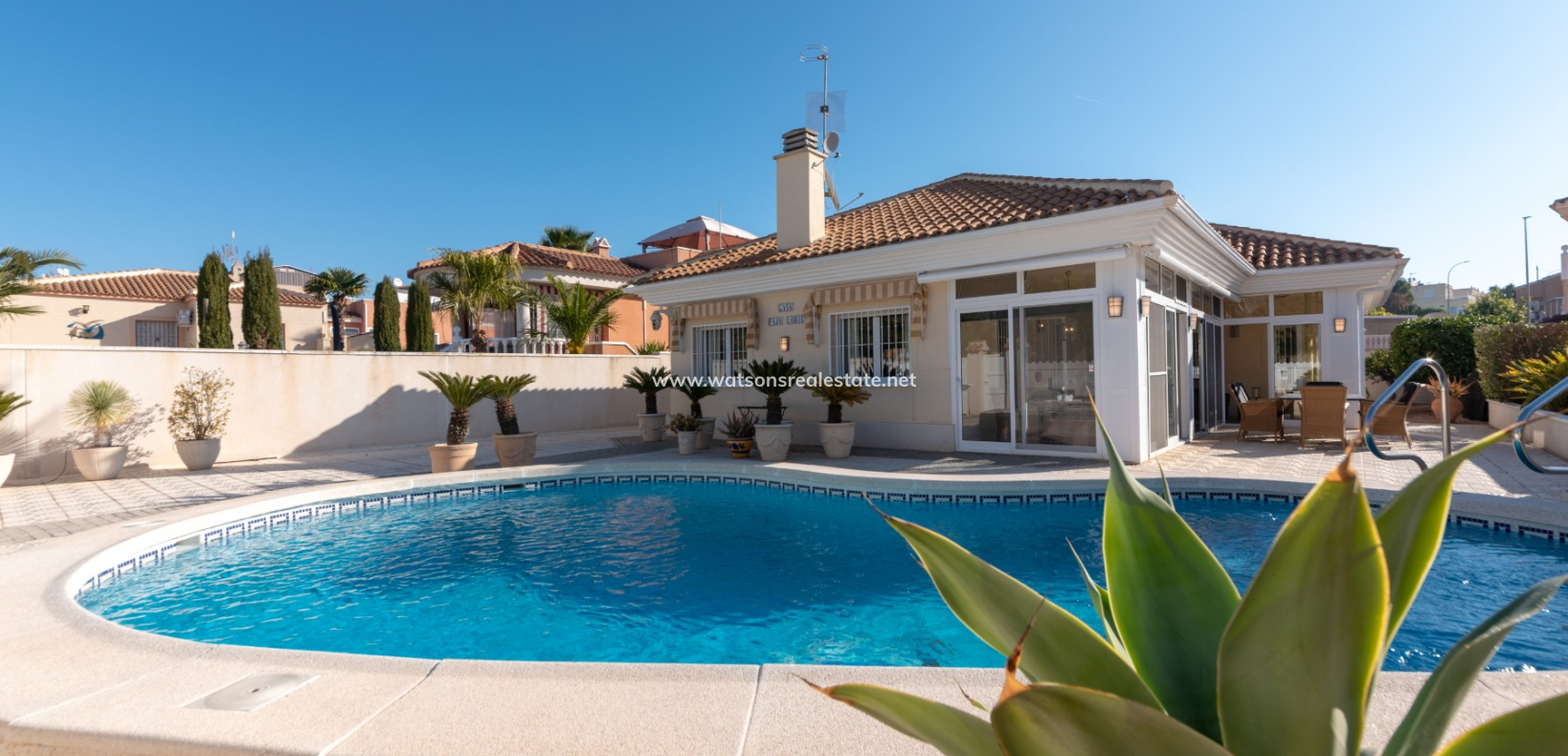 Revente - Maison Individuelle - Urb. La Marina