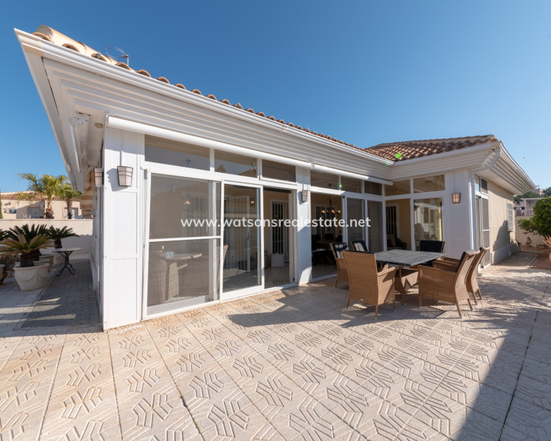 Revente - Maison Individuelle - Urb. La Marina
