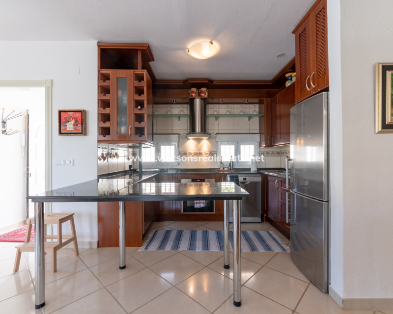 Revente - Maison Individuelle - Urb. La Marina