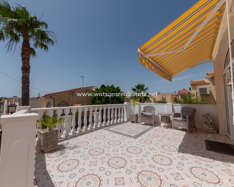 Revente - Maison Individuelle - Urb. La Marina