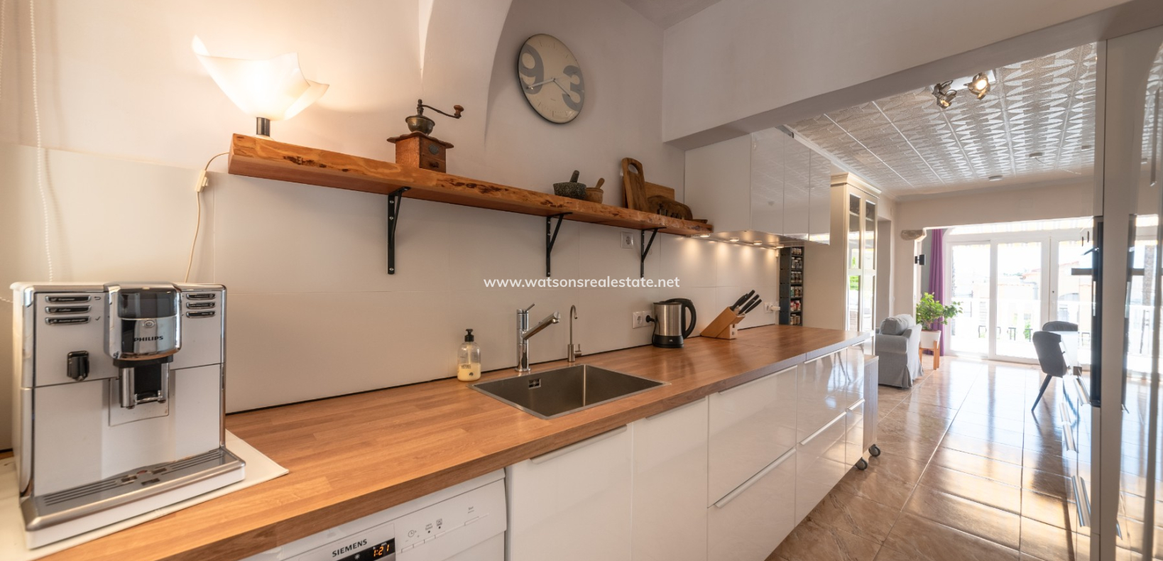 Revente - Maison Individuelle - Urb. La Marina