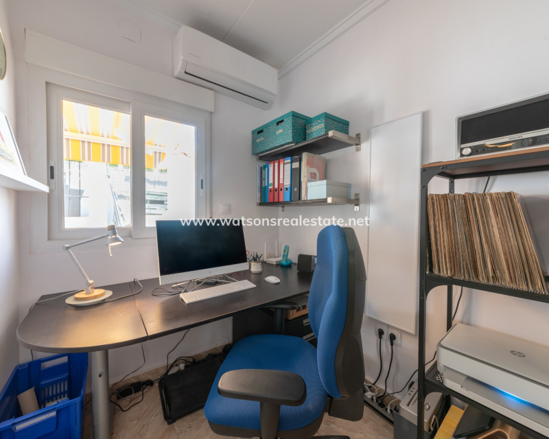 Revente - Maison Individuelle - Urb. La Marina