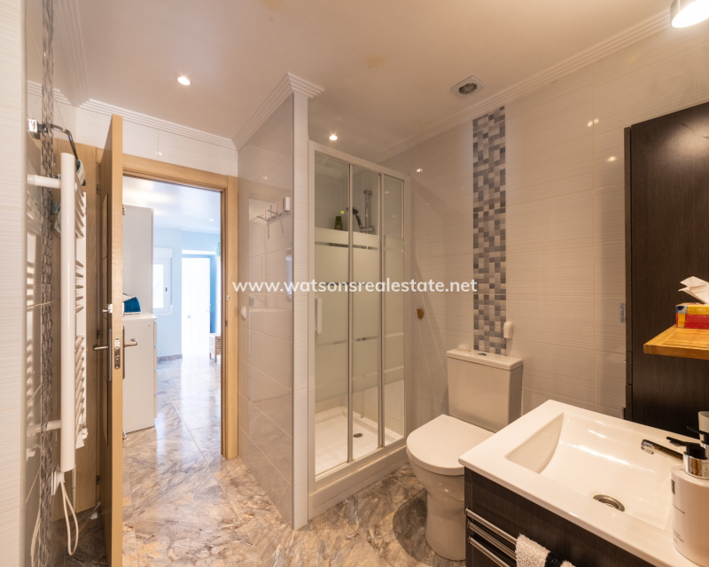 Revente - Maison Individuelle - Urb. La Marina