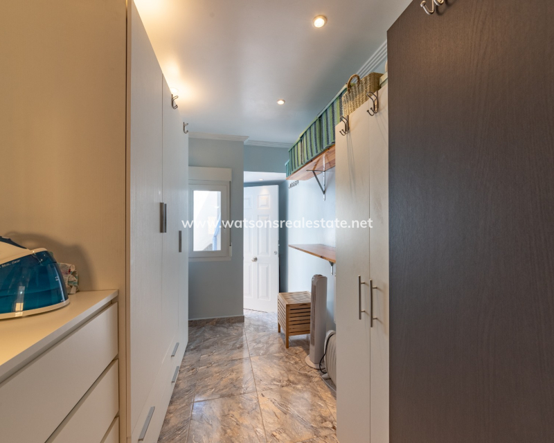 Revente - Maison Individuelle - Urb. La Marina