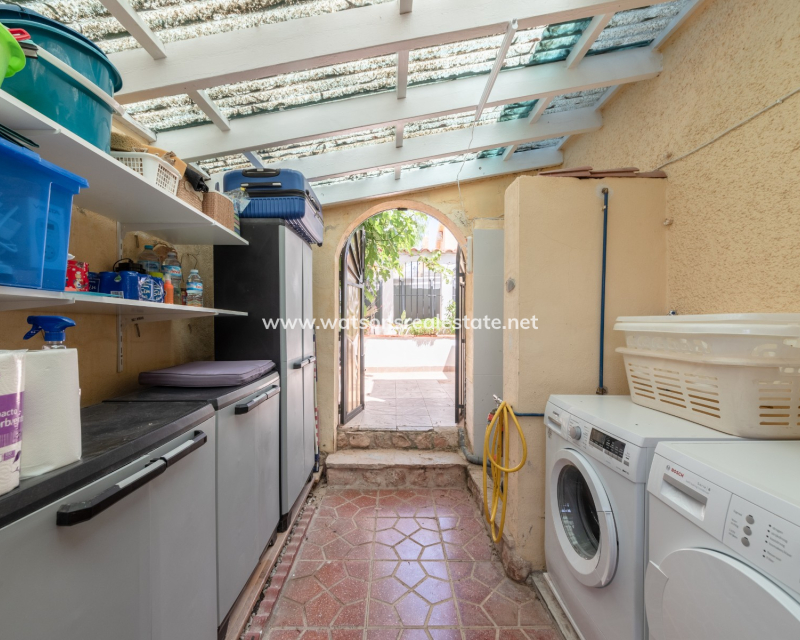 Revente - Maison Individuelle - Urb. La Marina