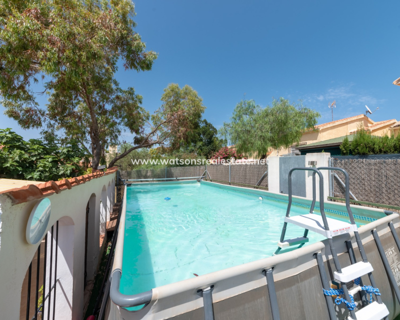 Revente - Maison Individuelle - Urb. La Marina