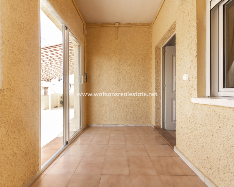 Revente - Maison Individuelle - Urb. La Marina