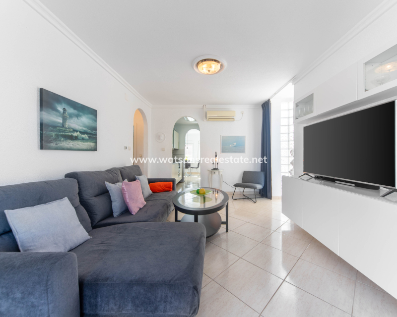 Revente - Maison Individuelle - Urb. La Marina